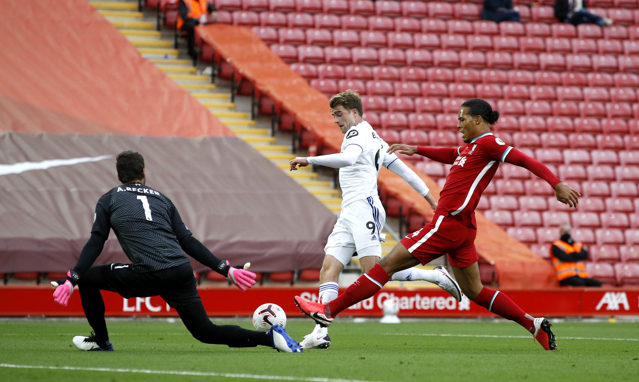 出的冷静与 出的冷静与